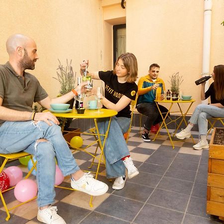 Petit Hostel Palacio Real Madrid Ngoại thất bức ảnh